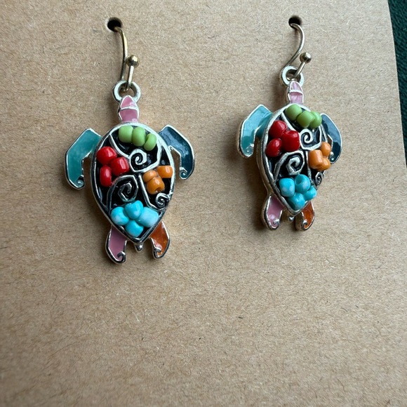 Seed Beaded Silver Sea Turtle Earrings - Picture 2 of 2